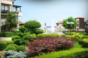 Oasis Resort & Spa, Лозенец