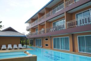 Lanta Fevrier Resort, Остров Ланта