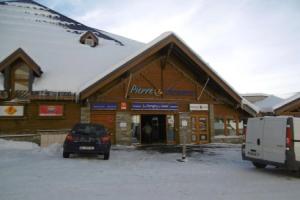 1 bedroom and 1 cabin apartment, ski in and ski out access Apartment 2, Валь Торанс