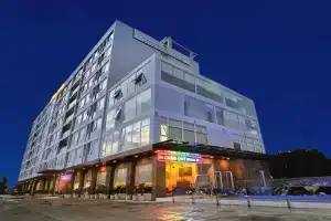 Rigel Hotel, Нячанг
