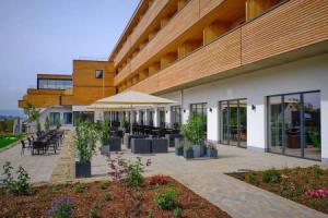 Sonnenhotel Weingut Römmert, Фольках