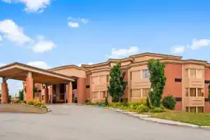 Отель «Best Western-Montreal & Conference Centre», Лаваль