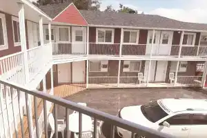 Auberge Motel La Référence, Труа-Ривьер