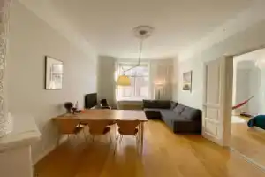 City center 2BR 81m2 Nordic design in Jugend house, Хельсинки