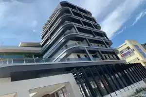 Khall Suite's, Токат