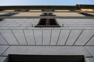 Casa Galattica per autostoppisti, Кремона