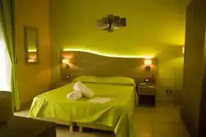 b&b Liberty, Мессина