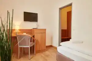 Bernstein Acamed Resort, Бернбург