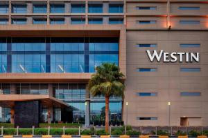 Отель «The Westin City Centre Bahrain», Манама