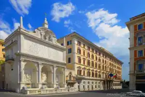 Отель «The St. Regis Rome», Рим