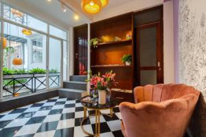 Ohana Hotel, Ханой