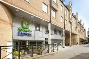 Holiday Inn Express London-Hammersmith, An Ihg Hotel, Лондон