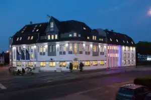 Hotel «Moerser Hof», Мёрс