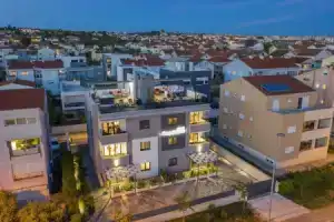 Luxury Majpruz Suites I, Задар
