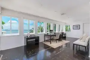 Villa Camille, Майами Бич