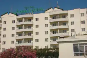 Suite Hotel Jardins Da Ajuda, Фуншал