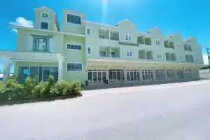 Greenish Ranong Hotel, Ранонг