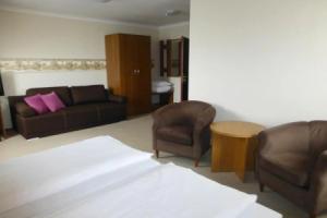 Hotel «Cesarski - Kaiserhof», Гижицко