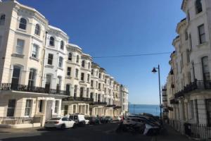 1 Bedroom Regency Flat Near Brighton Beach, Брайтон
