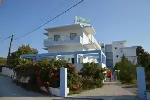 Апарт-отель «Elpida Beach Studios», Фалираки