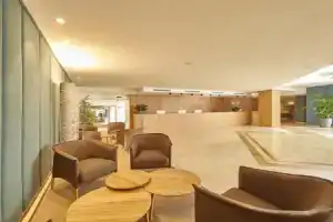 Апарт-отель «Prinsotel La Pineda», Кала-Раджада