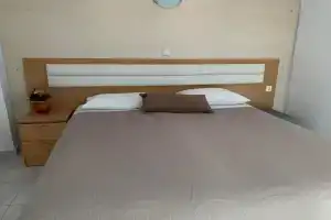 Haraki Style Studio Apartment, Хараки
