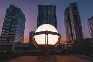 W Bellevue, Белвью