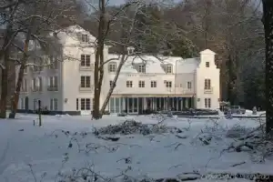 Отель «Landgoed Groot Warnsborn», Арнем