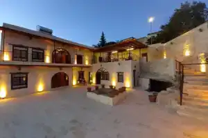 Отель «tÜRkmen Konagi Halfetİ Butİk Otel», Халфети