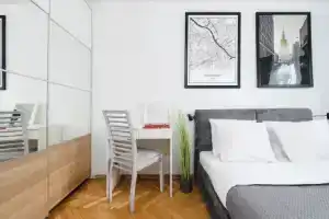 Lumina 2-room apart near Złote Tarasy, Варшава
