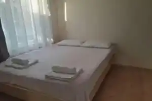 Гостевой дом «Camlaralti Pansiyon», Айвалык