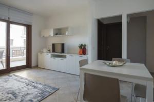 Welcomley - Xenia Boutique House - Apt 5, Ольбия