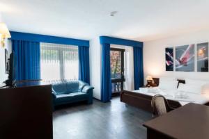 Hotel «Astoria am Urachplatz», Штутгарт