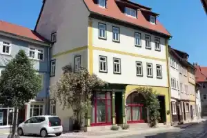 Herzogs Ferienwohnungen, Бад-Лангензальца