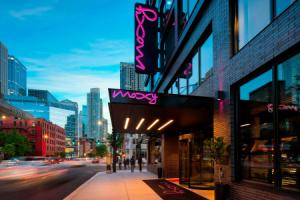 Отель «Moxy Chicago Downtown», Чикаго