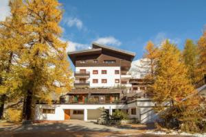 Matterhorn View Apartment in Breuil-Cervinia near Ski Area, Брёй-Червиния