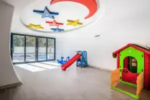 Stay Forest Park 67, Авсаллар