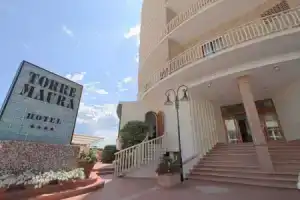 Hotel «Torremaura», Червия-Милано-Мариттима