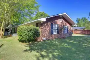 'the Ranger House' Columbus Home: Fenced Backyard, Колумбус