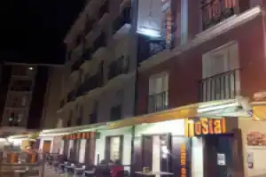 Hostal «riMboMbin», Бургос