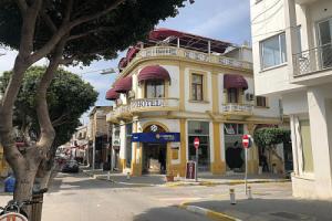 Lord's Residence Boutique Hotel, Кирения