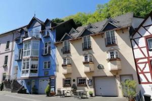 Gästehaus «Ursula» Hotel Garni, Бернкастель-Куес