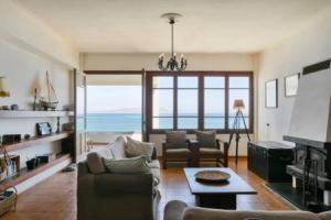Blue Note Residence - BeachFront Vacations, Коккини-Хани