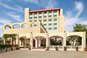 Отель «Ramada by Wyndham Jaipur Jaisinghpura», Джайпур
