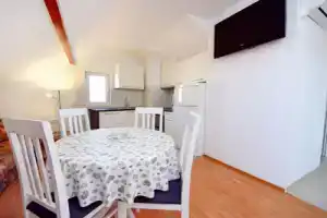 Apartment Surjan Korčula/Vela Luka 12192, Вела Лука