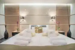 Hotel «Zena Beauty & Shopping Center», Хевиз