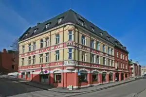 Hotell Dag Bondeheim, Шиен