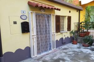 Cosy Holiday Home in Sanremo near Town Center, Сан-Ремо