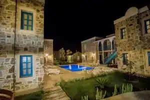 La petra boutique hotel, Датча