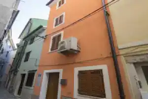 Korala Apartments, Пиран